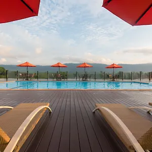 https://the-smith-house.tophotelslangkawi.com